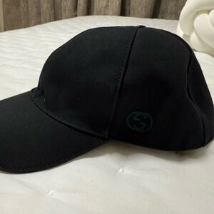 Like New Gucci Baseball Cap